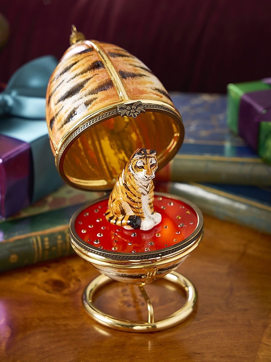 Tiger Hinged Egg Ornament