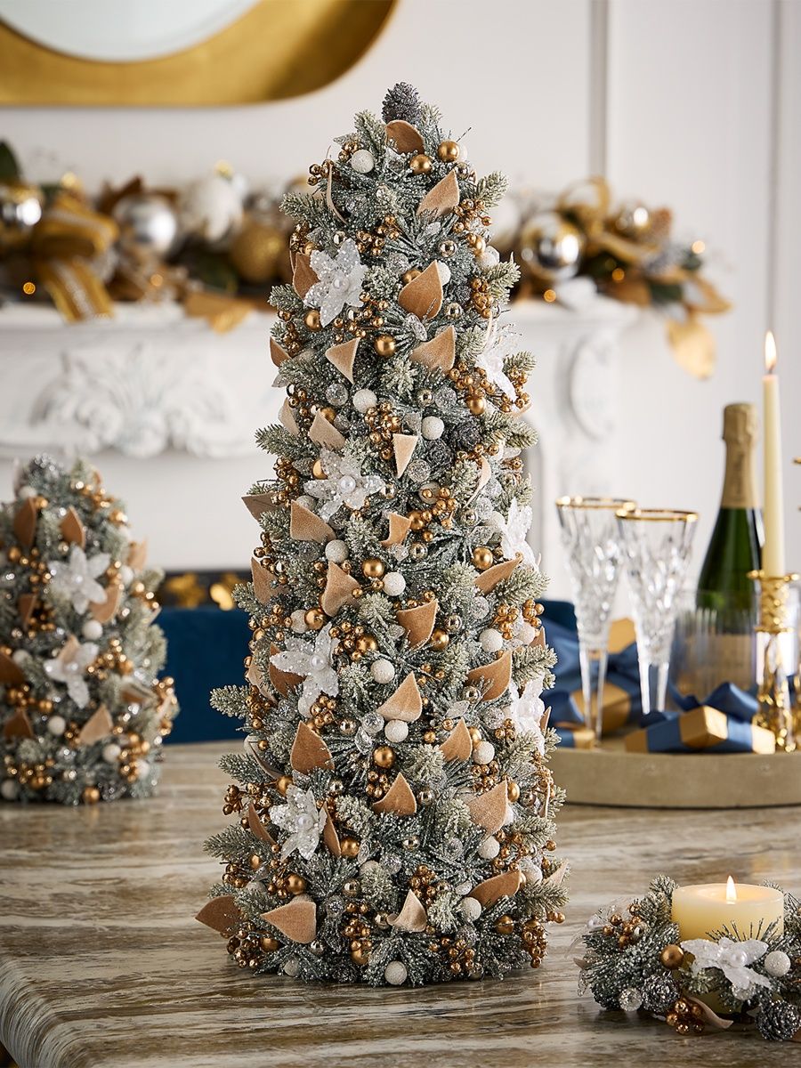Winter Wonderland Tree/24"