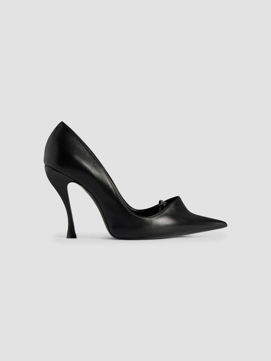 Balenciaga Women's Bloom Pumps - Black - Size 5