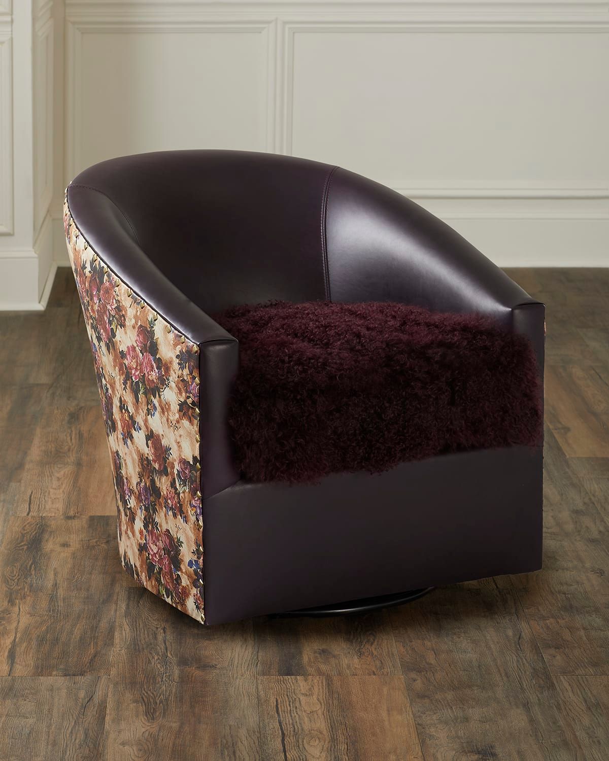 Elordi Shearling Swivel Chair