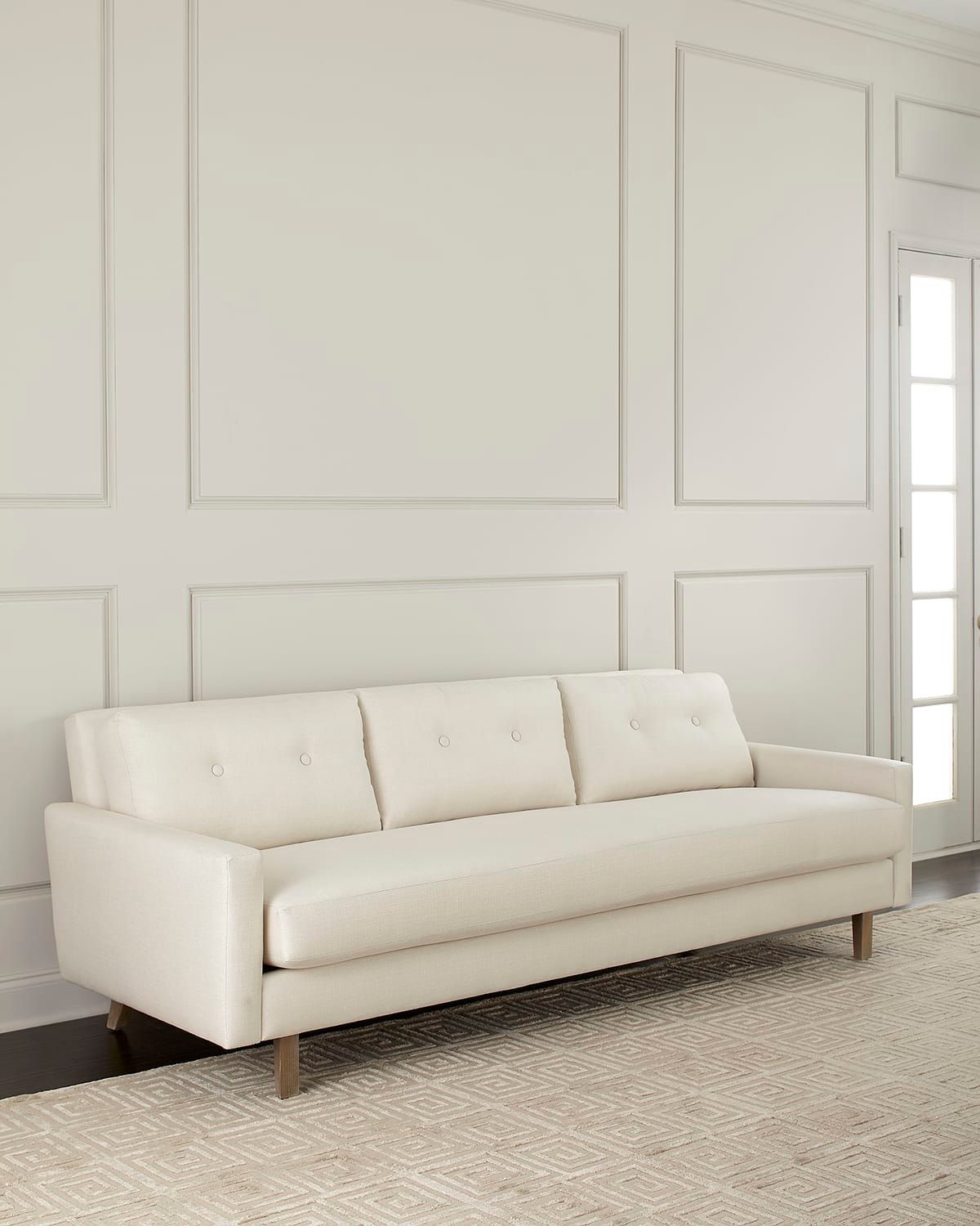 Aventura Sofa 93"