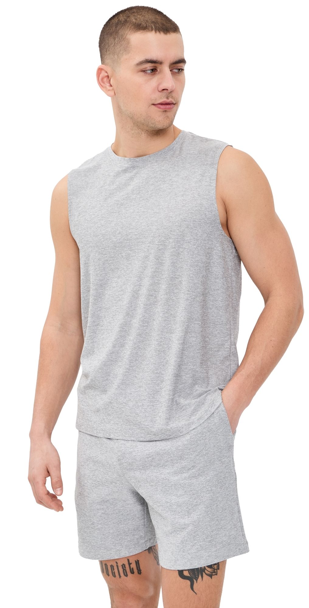 Beyond Yoga Featherweight Freeflo Muscle Tank 2.0 Silver Mist XXL