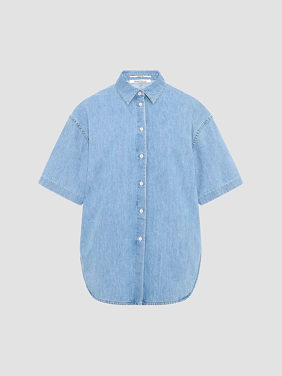 Women's Chambray Short Sleeve Shirt - Light Blue Wash - Size XL