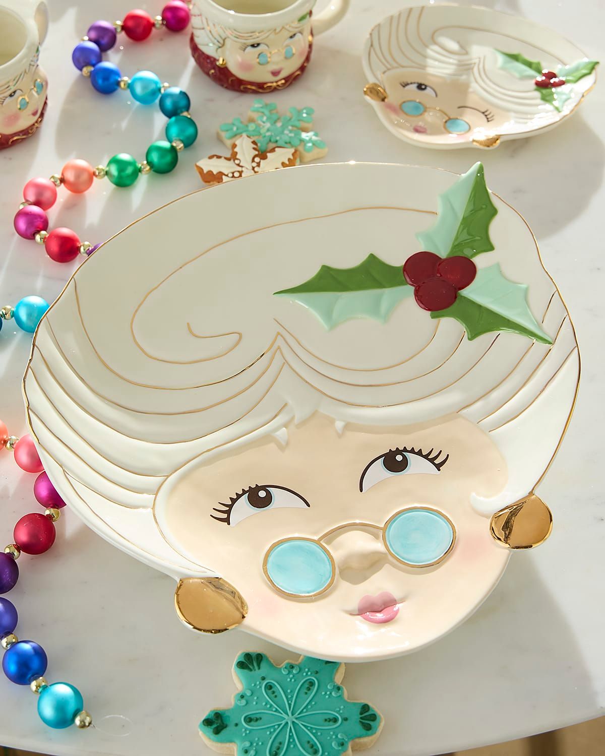 Mrs. Papa Noel Ceramic Platter, Red