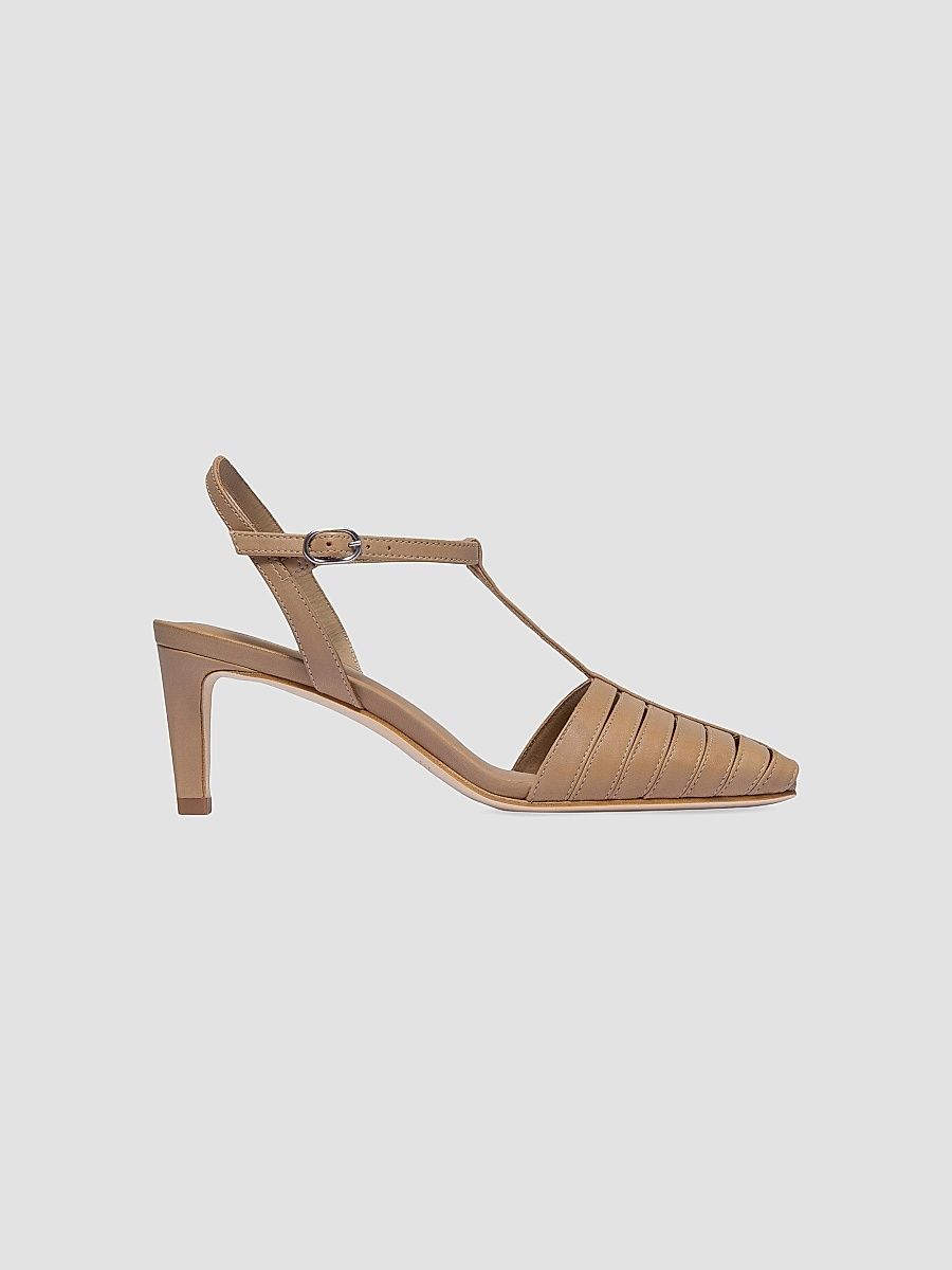 Bernardo Women's Peoria Pumps - Sand - Size 10