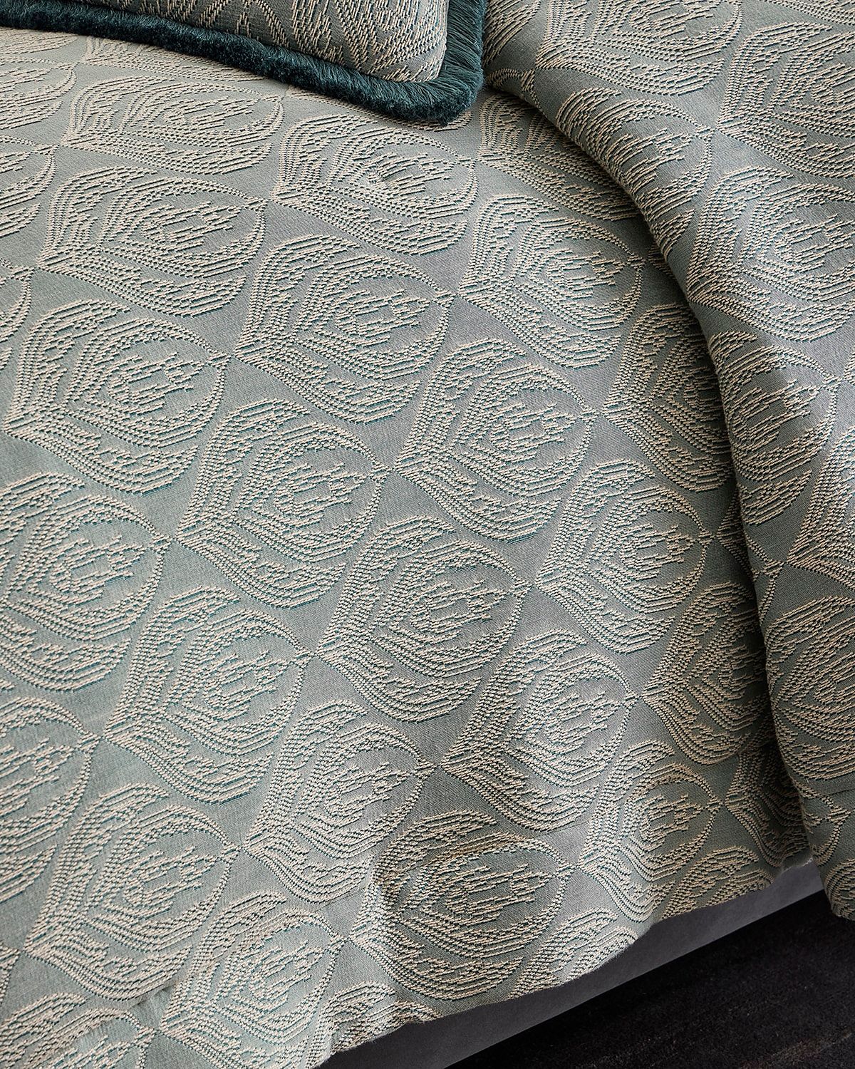 Lumina King Bed Cover