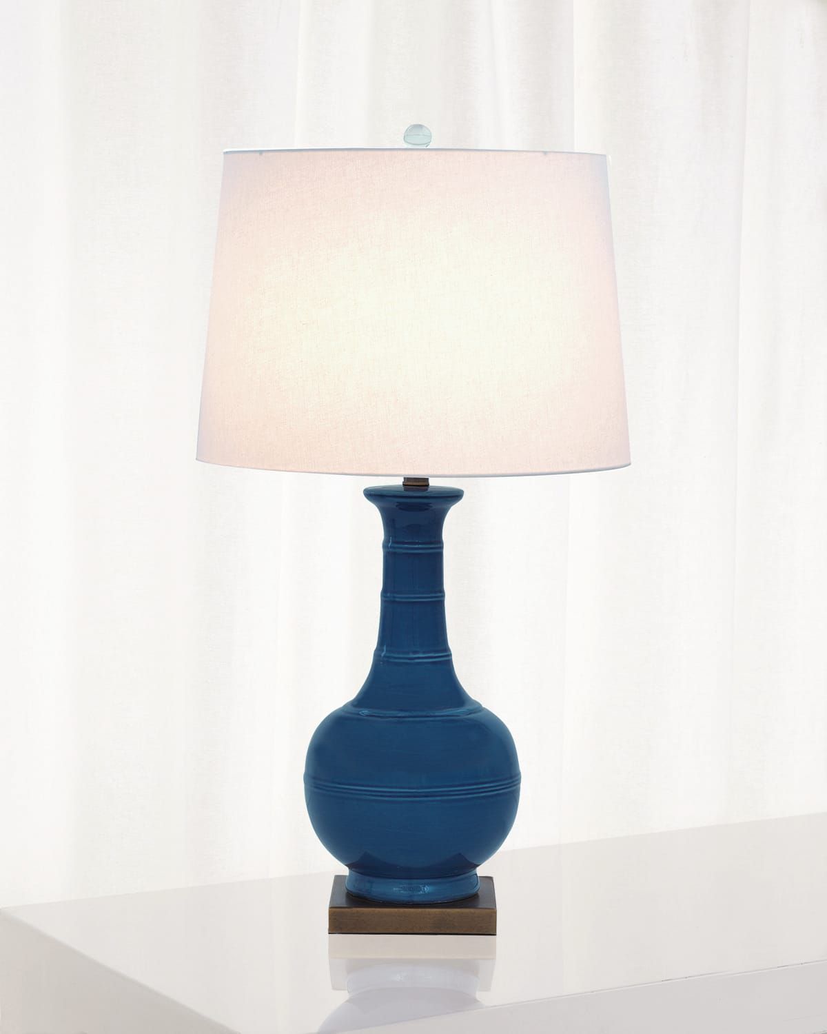 Kelly Lamp