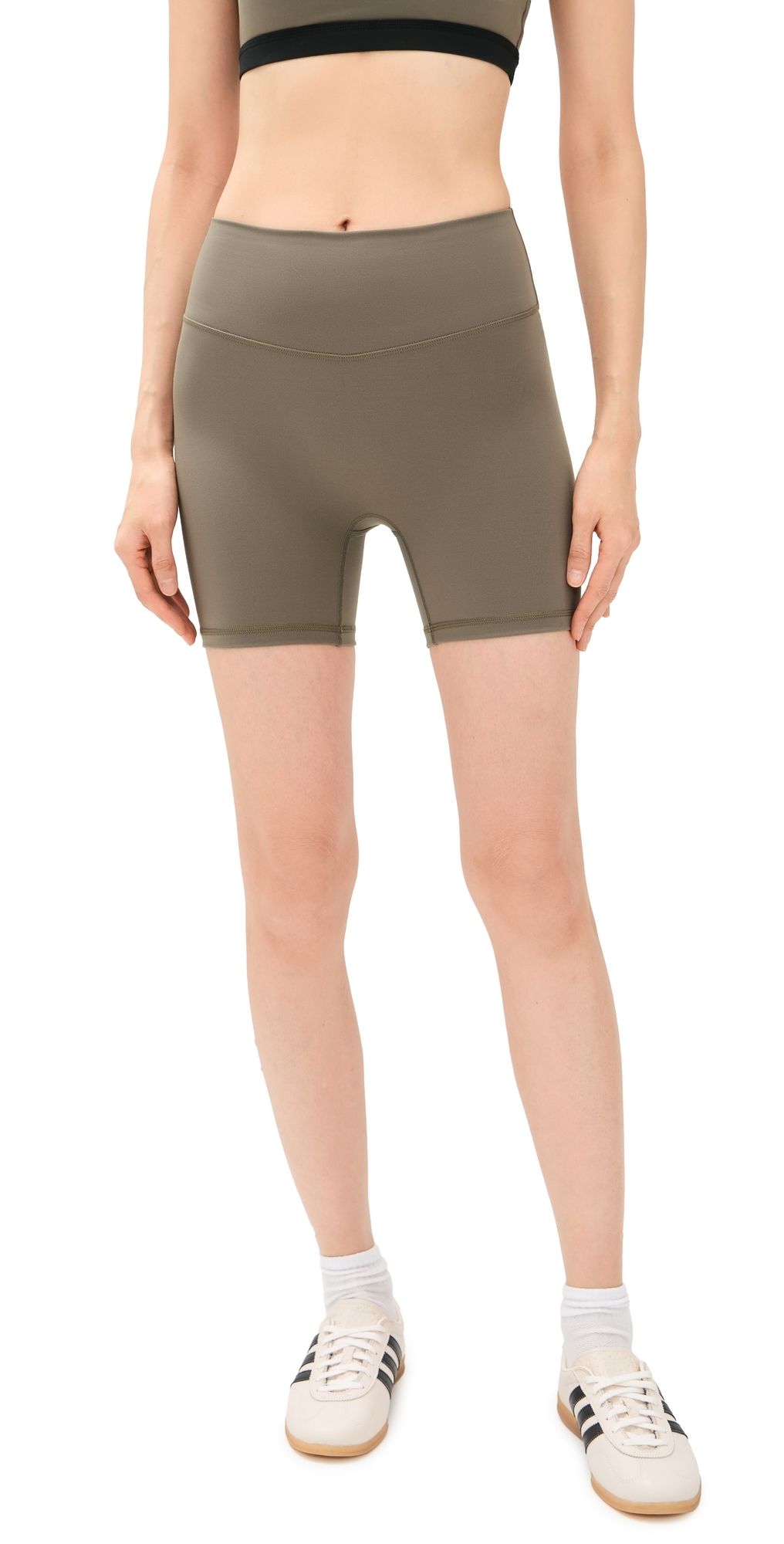 FORM Core Shorts Walnut L