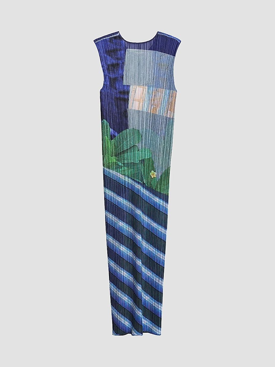 Women's City Collage Plissé Midi-Dress - Gray Navy - Size Large