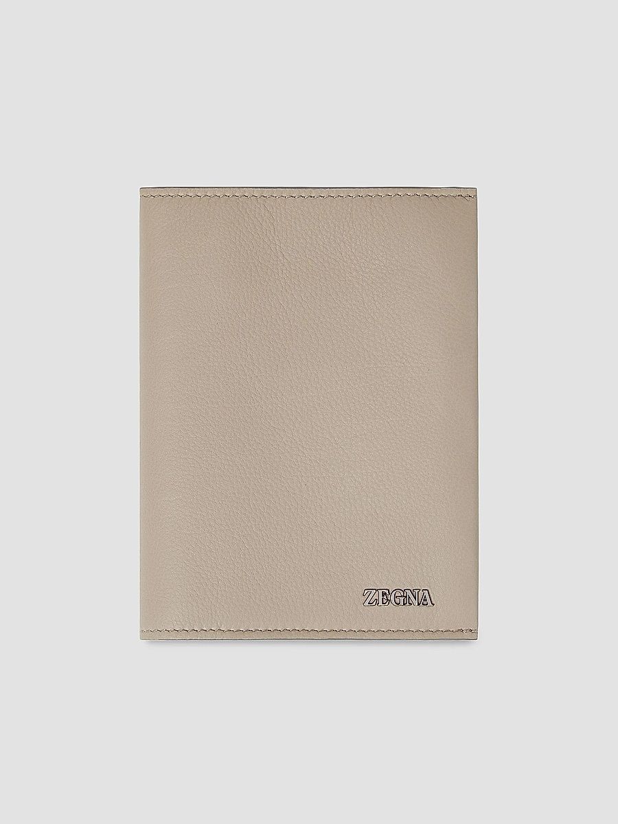 ZEGNA Men's Secondskin Leather Passport Case - Light Taupe