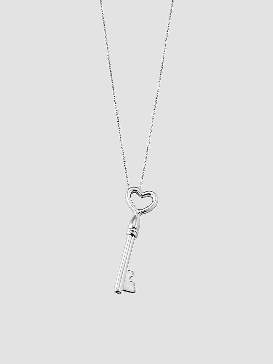 Women's Key To My Heart Pendant Necklace in Sterling Silver - Silver - Size 18