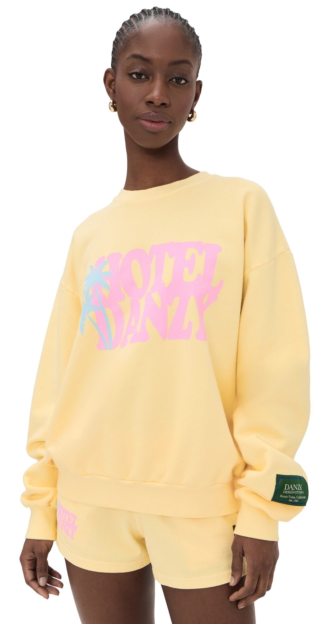 DANZY Hotel Danzy Crew Sweatshirt Yellow M
