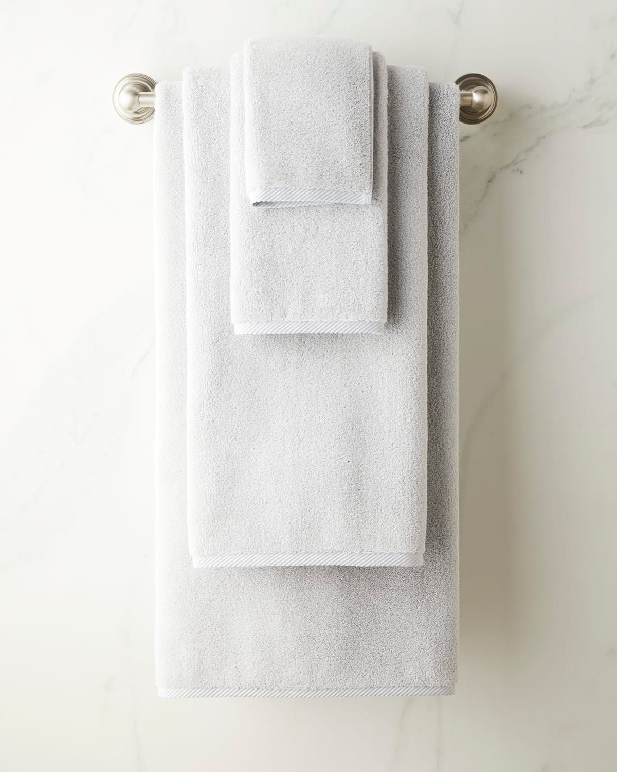 Marcus Collection Luxury Bath Towel