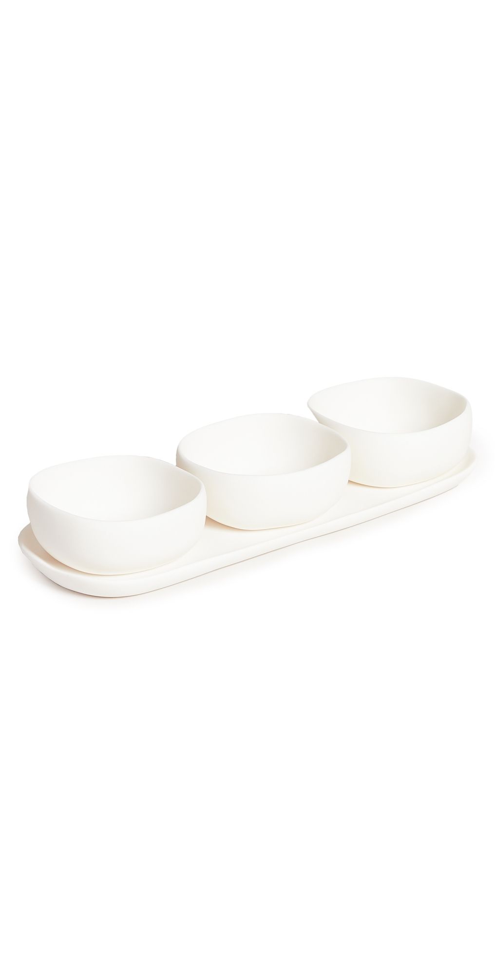 TF DESIGN Trio of Bowls on Dish Set White One Size