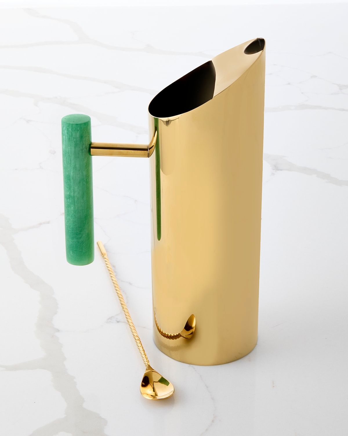 Asher Pitcher with Stirrer