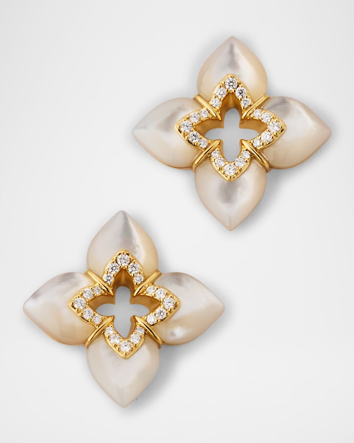 18K Yellow Gold Venetian Princess Stud Earrings with Diamonds