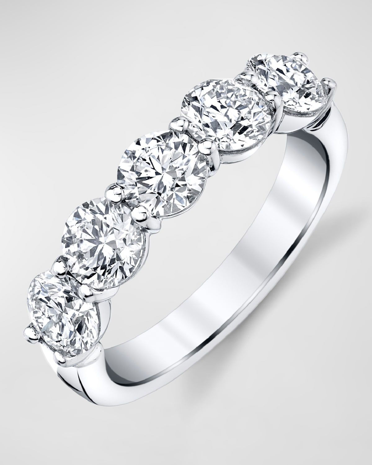18K White Gold 5 Stone Band with Round Cut Diamonds, 2.50ct