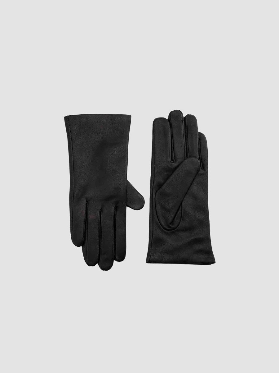 Vince Women's Short Classic Nappa Gloves - Black - Size Small