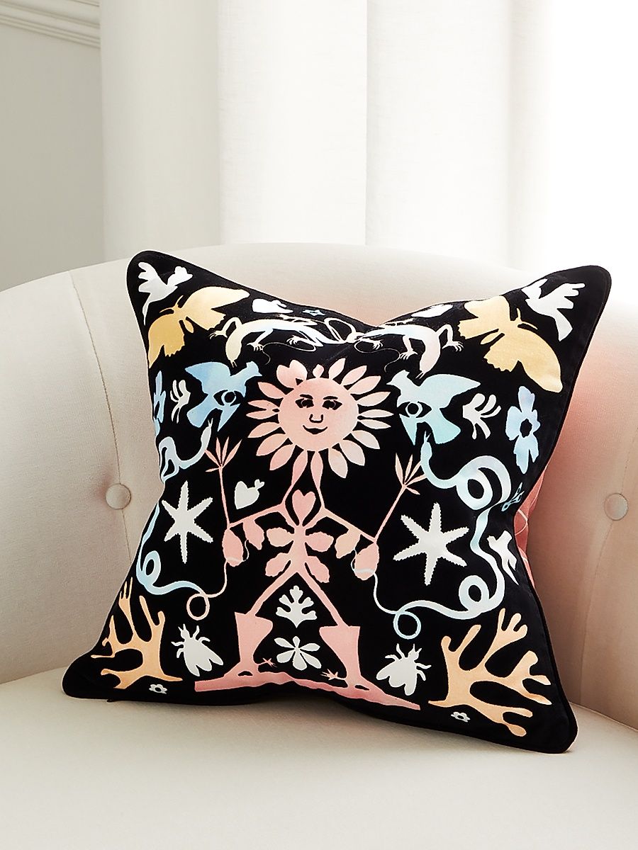 Reve de Papier Throw Pillow