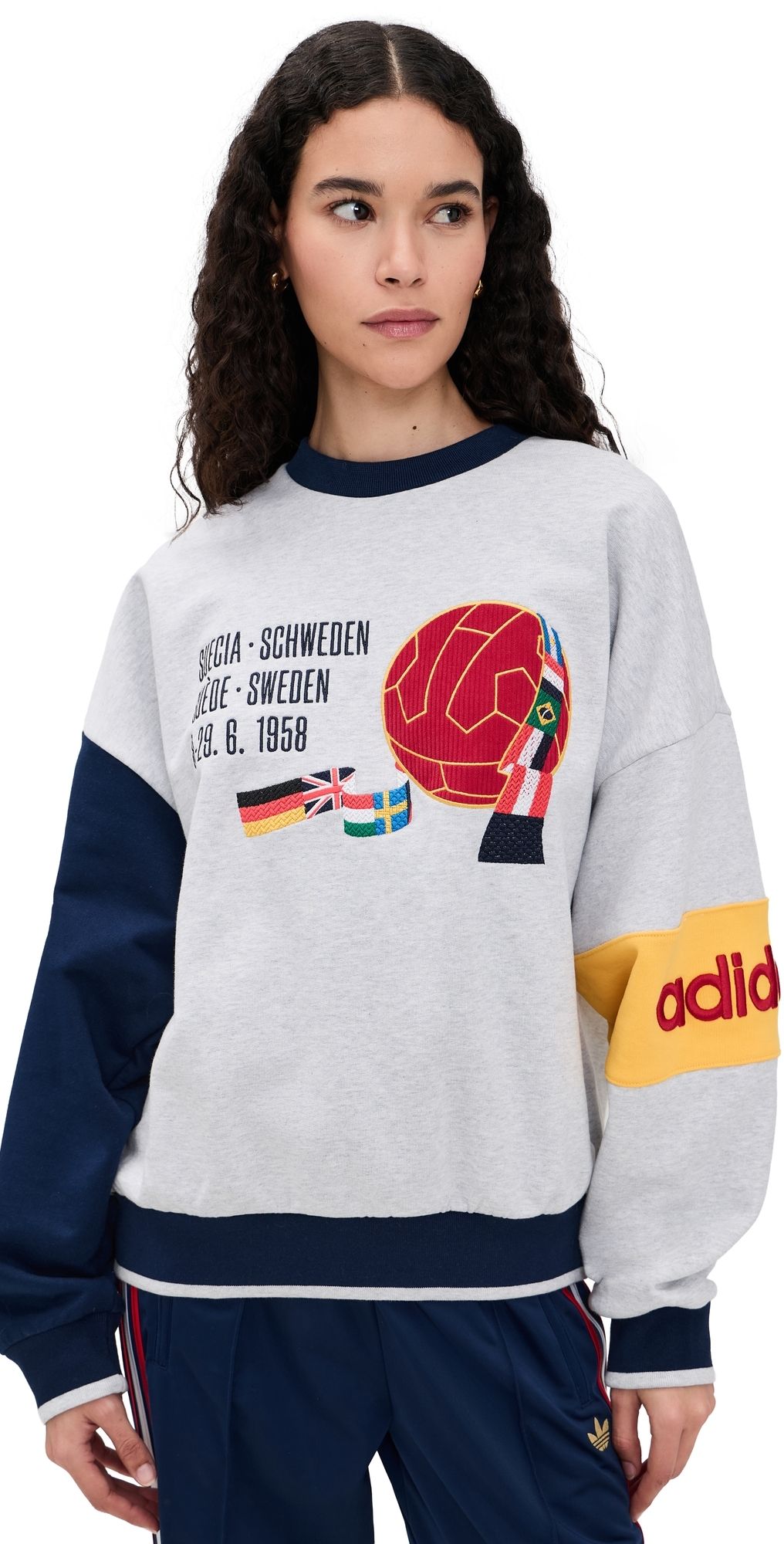 adidas Sweden World Cup Crew Sweatshirt Light Grey Heather/Night Indigo L
