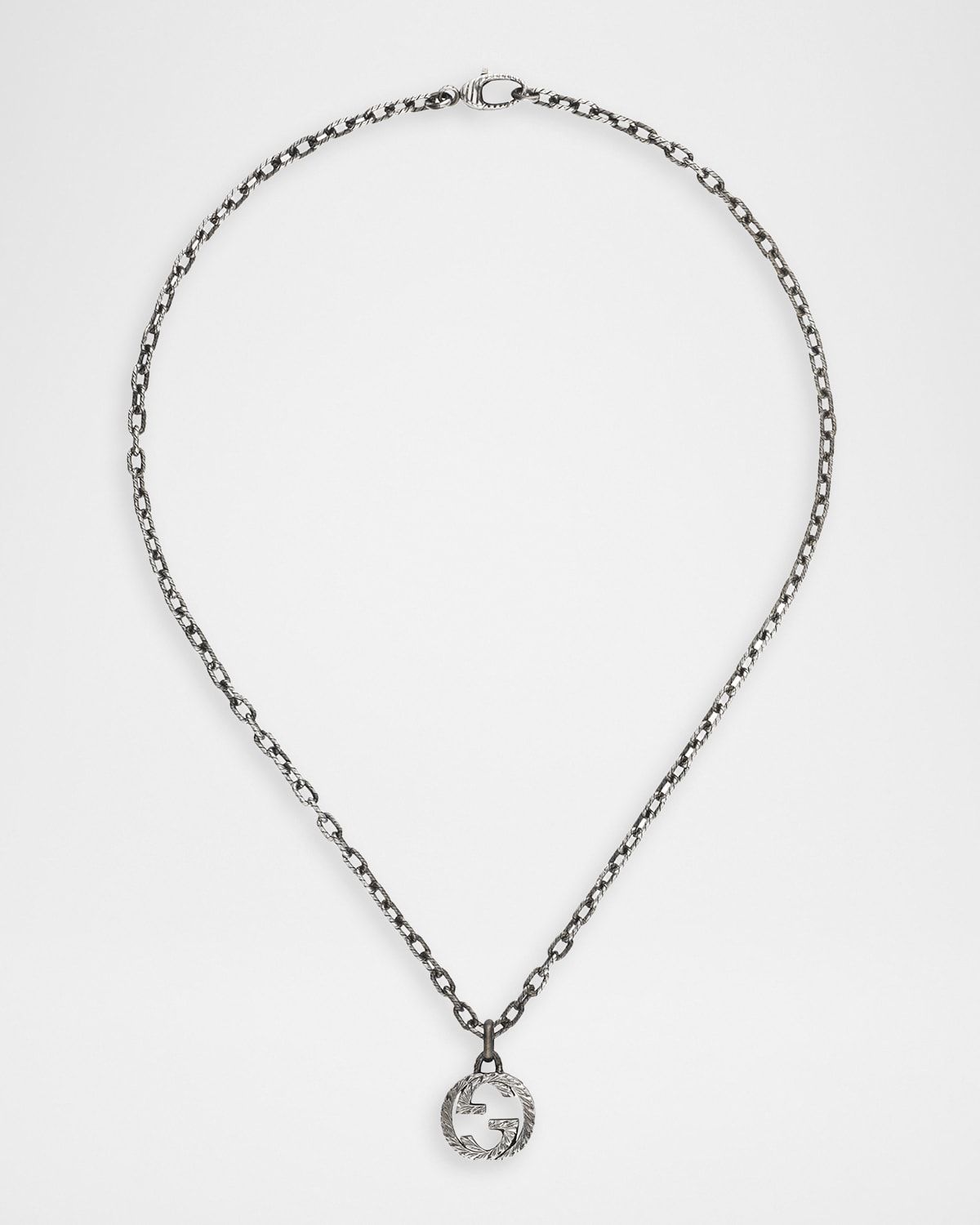 Textured Interlocking G Pendant Necklace