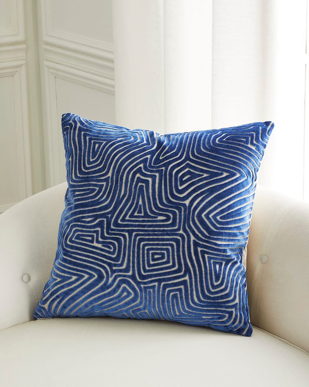 Vertigo Pillow
