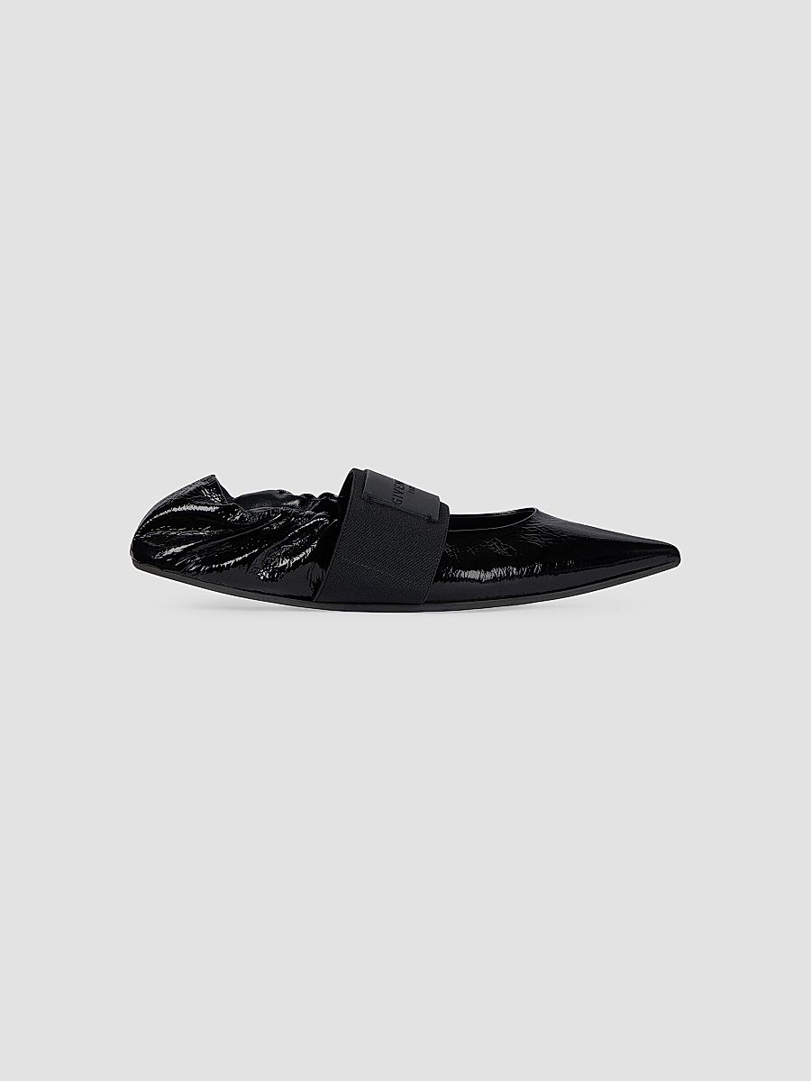Givenchy Women's Crush Ballerinas in Naplack Leather - Black - Size 10