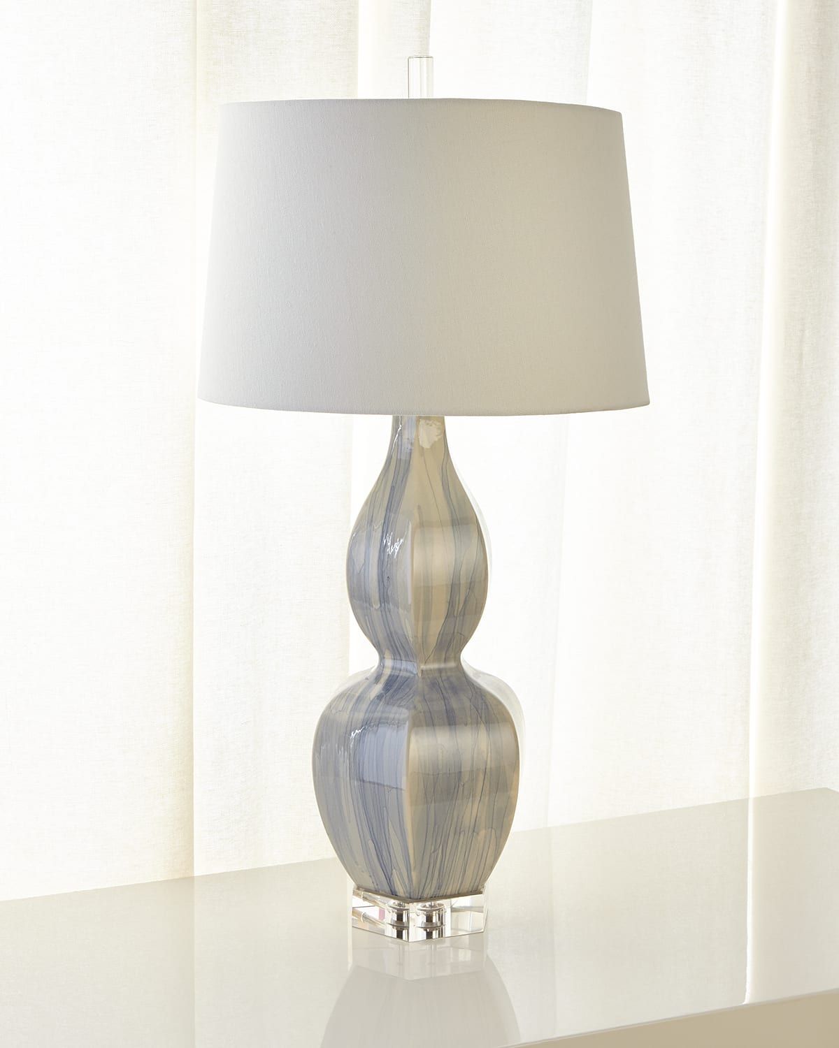 Ceramic Urn Table Lamp