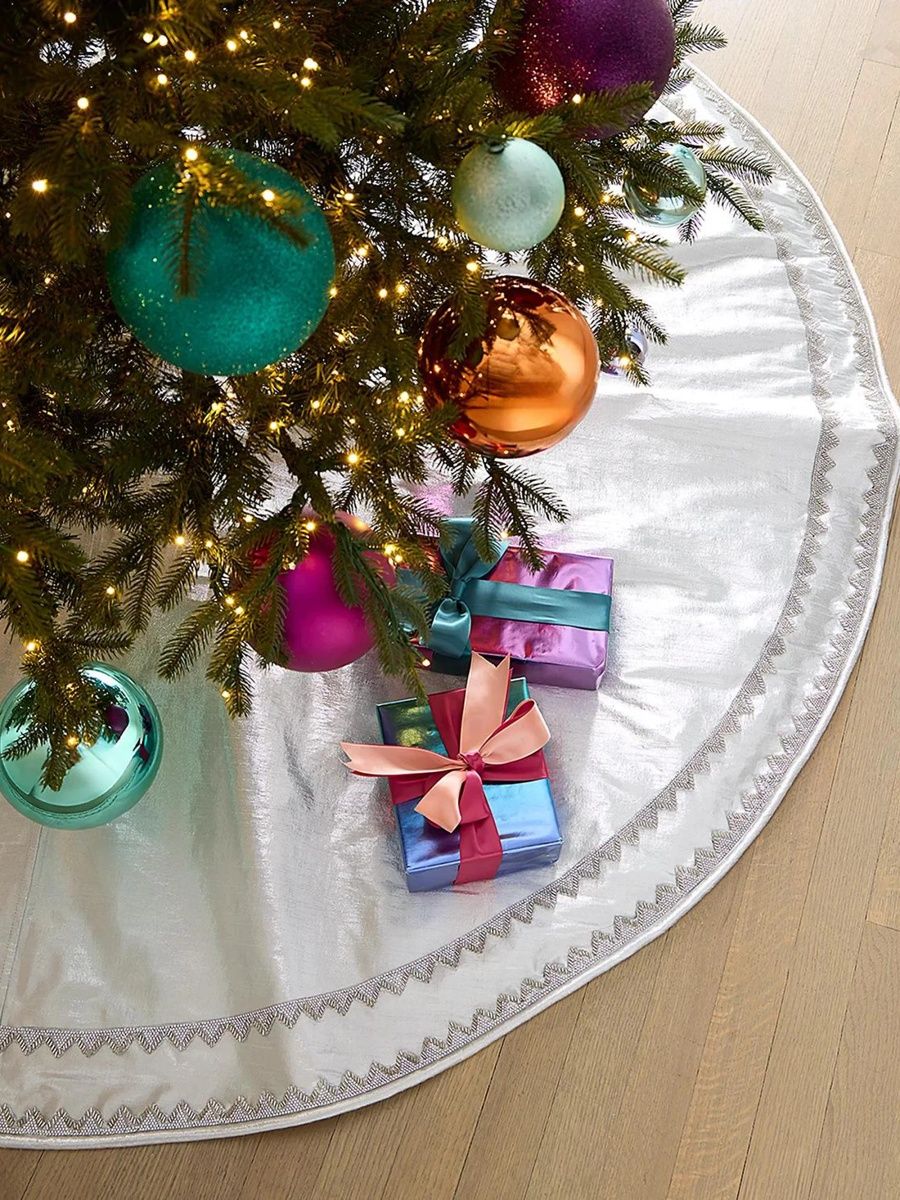 Metallic Dupion Tree Skirt
