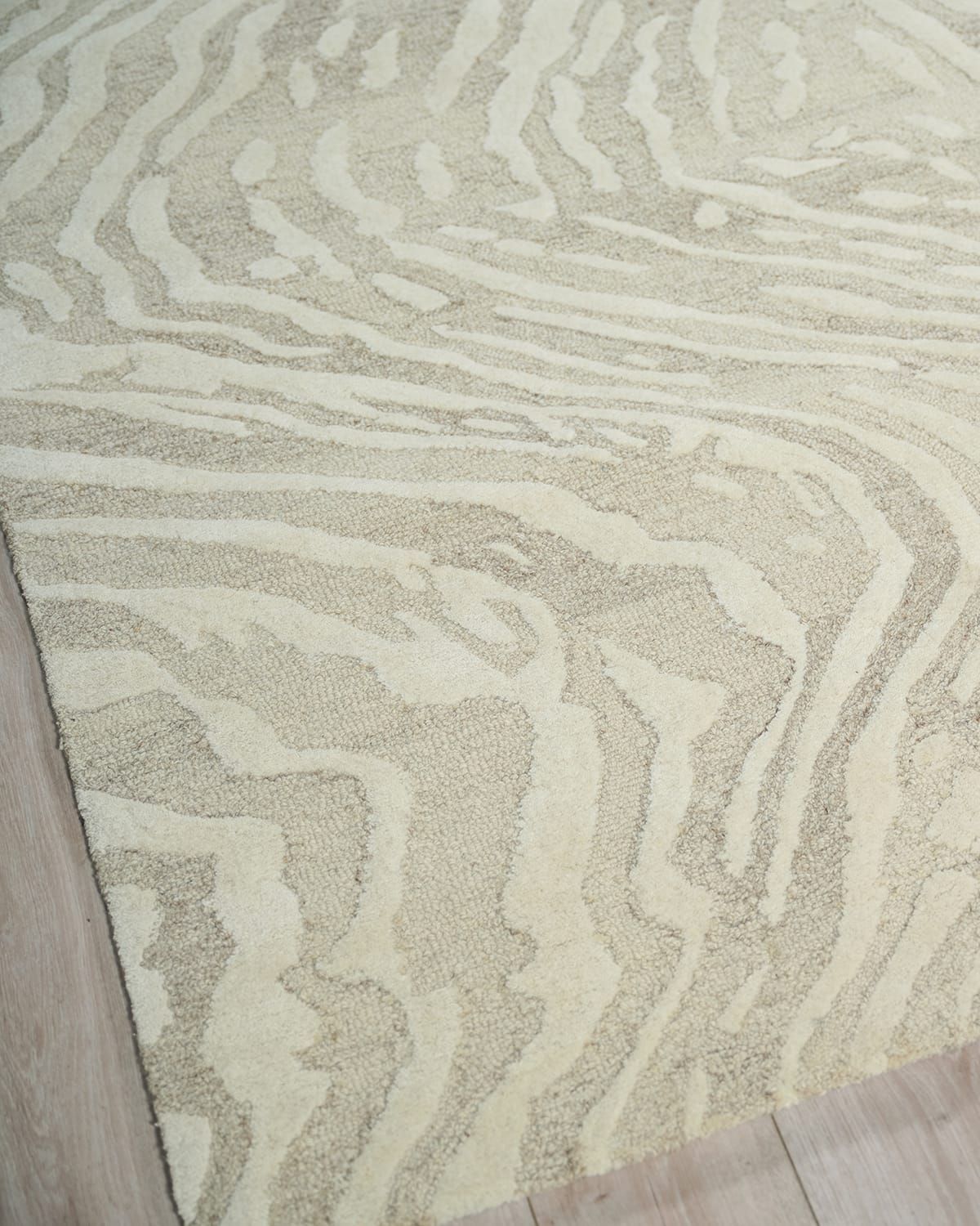 Entro Hand-Tufted Beige & Ivory Rug