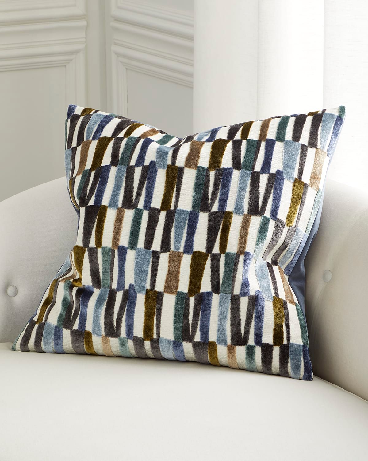Strata Pillow, 24"Sq.
