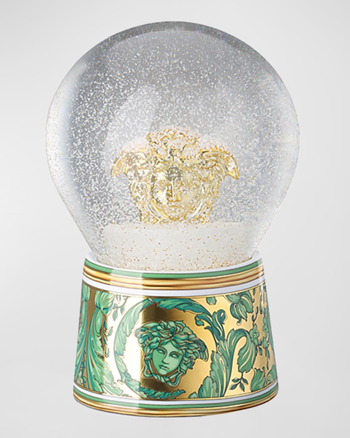 Medusa Garland Green Snow Globe