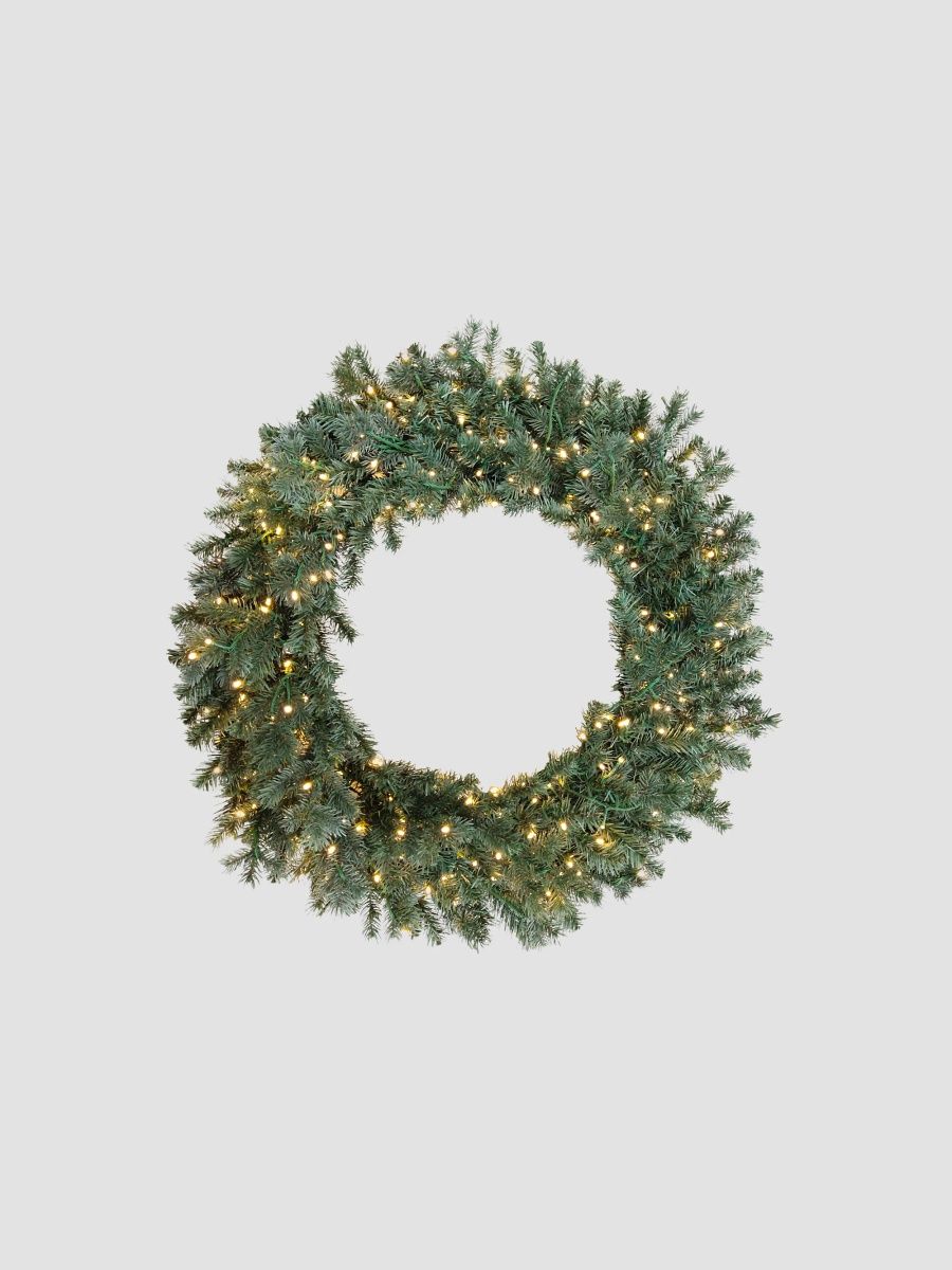 Winward Home Holiday Spruce Wreath