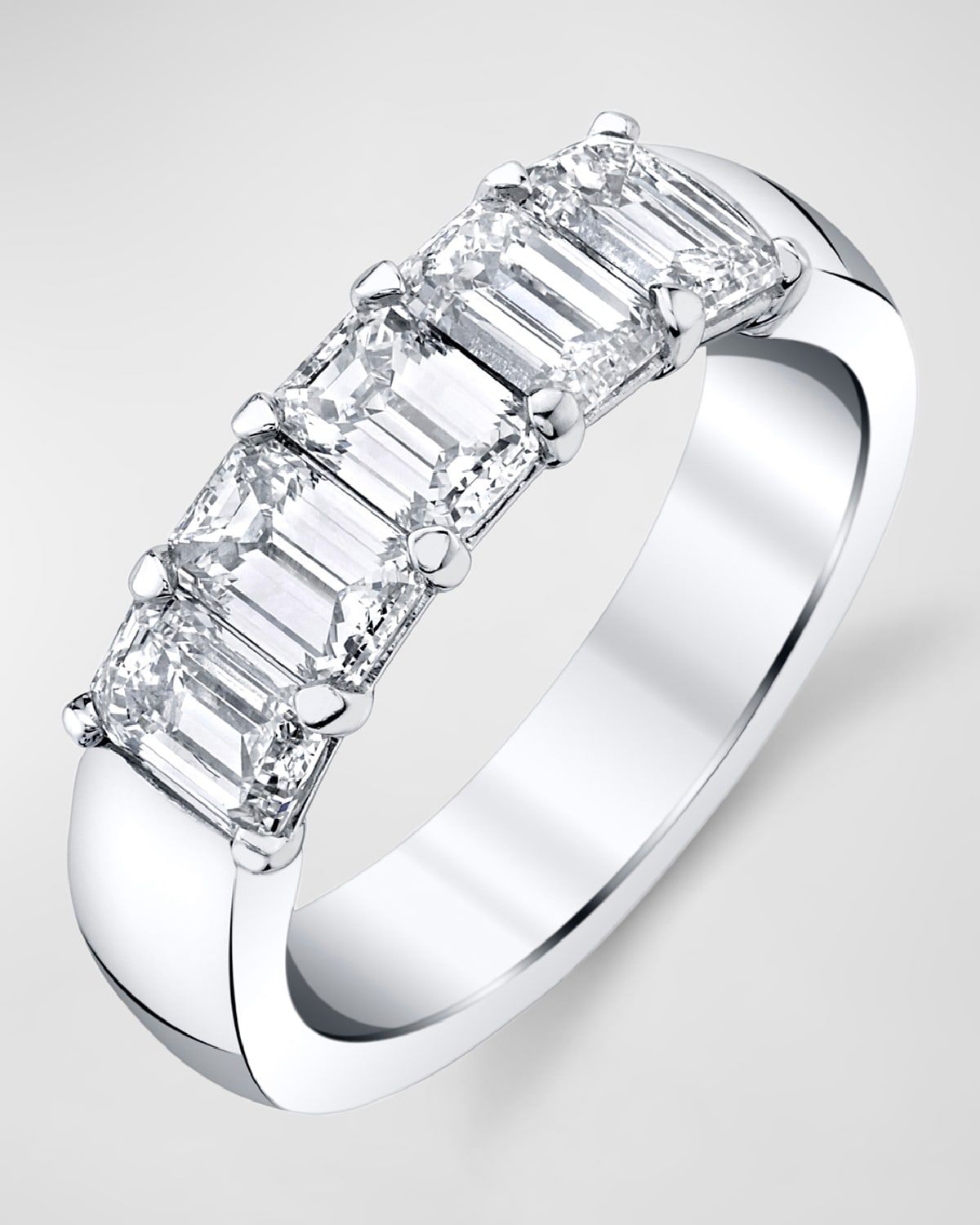 18K White Gold 5 Stone Band with Emerald Cut Diamonds, 1.65ct