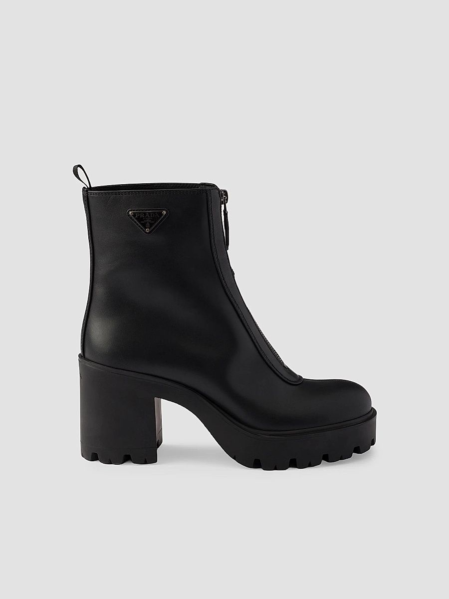 Women's Leather Ankle Boots with Zipper - Black - Size 4.5