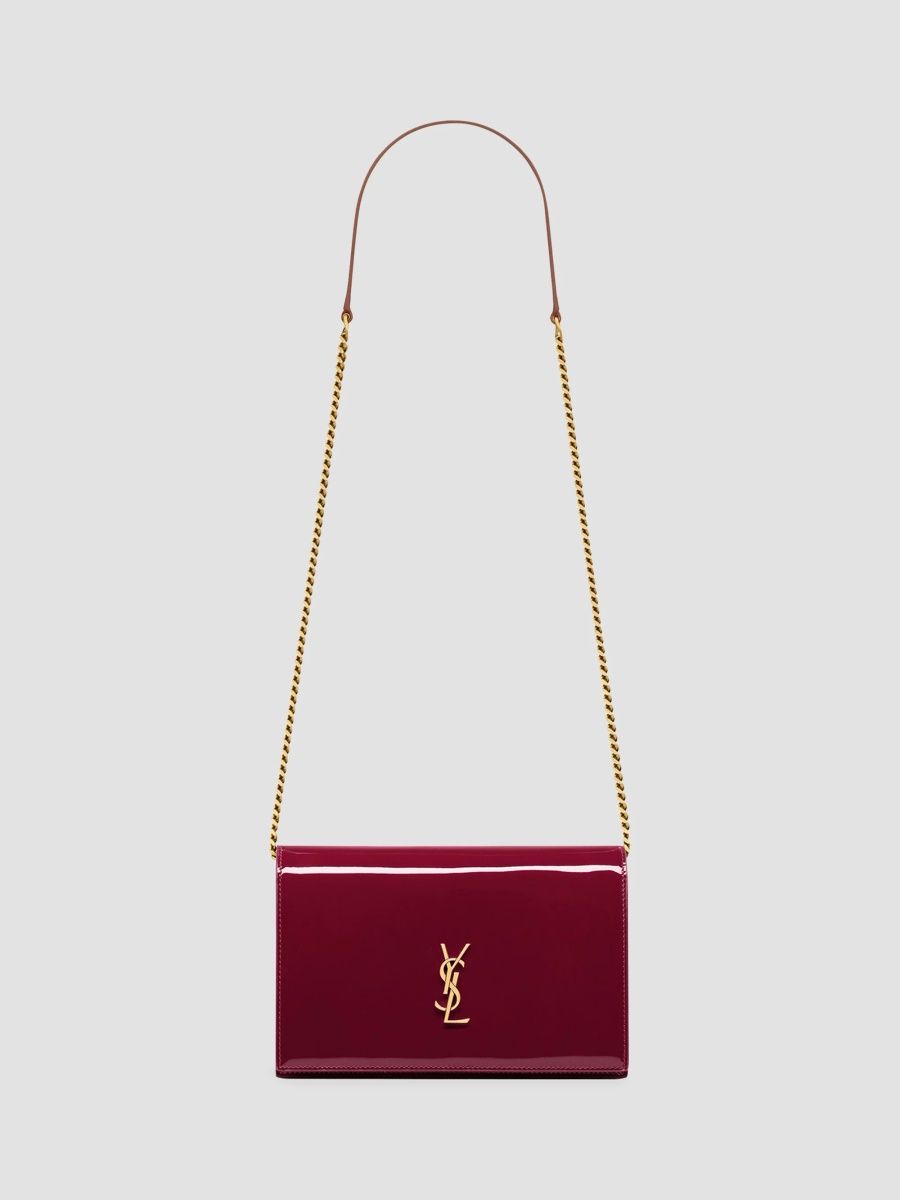 Saint Laurent Women's Cassandre Envelope Chain Wallet in Patent Leather - Grenade