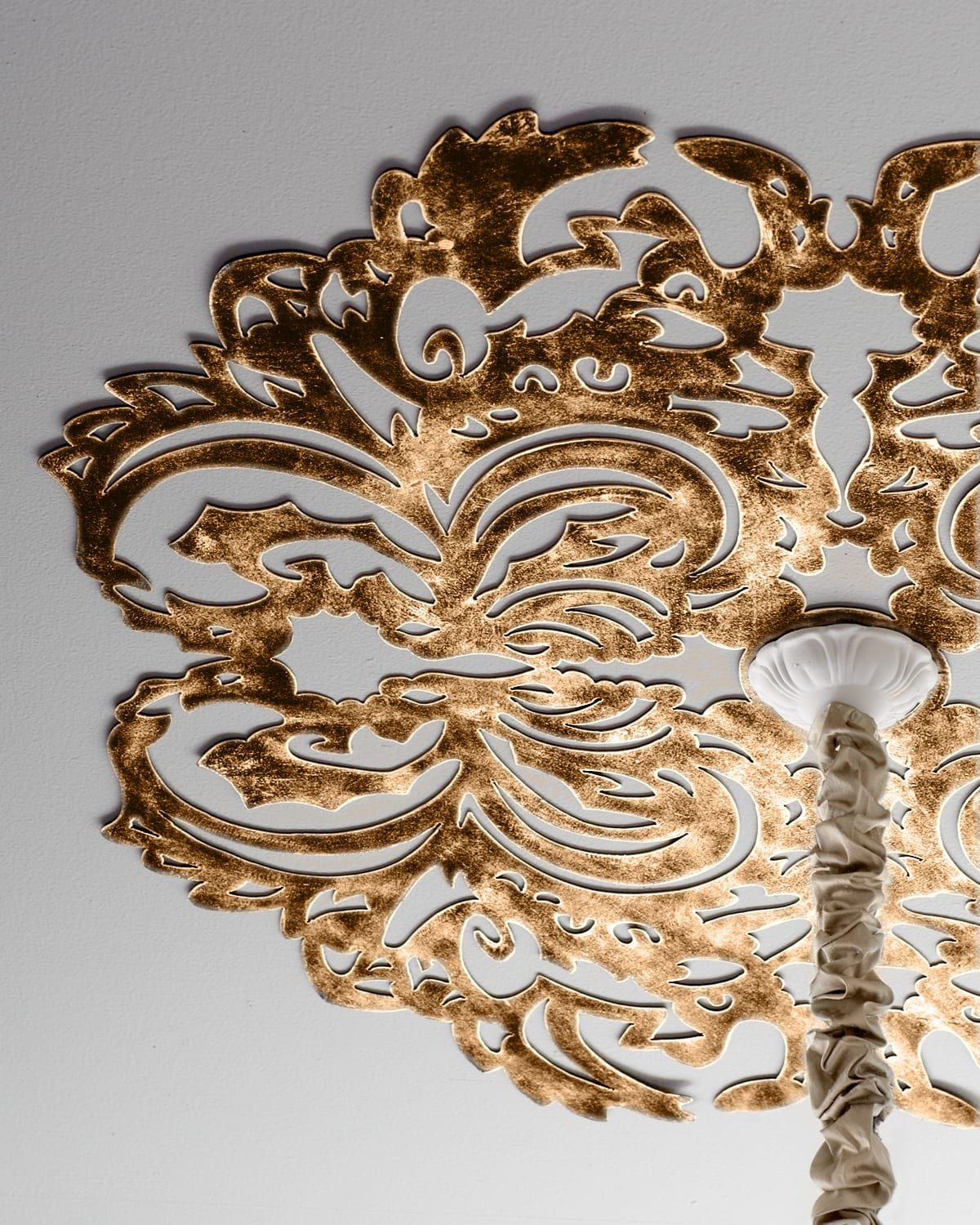 Lace Pattern Ceiling Medallion