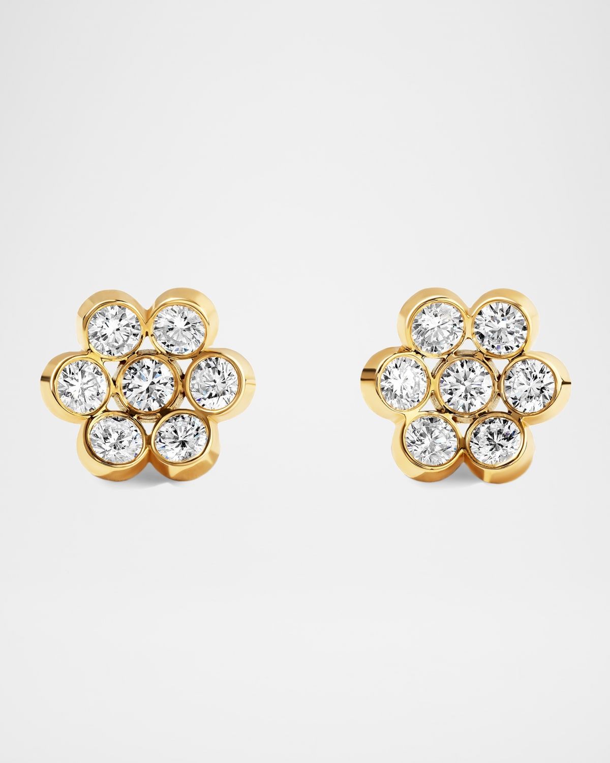 18K Yellow Gold 14 Diamond Flower Stud Earrings, 3.8tcw