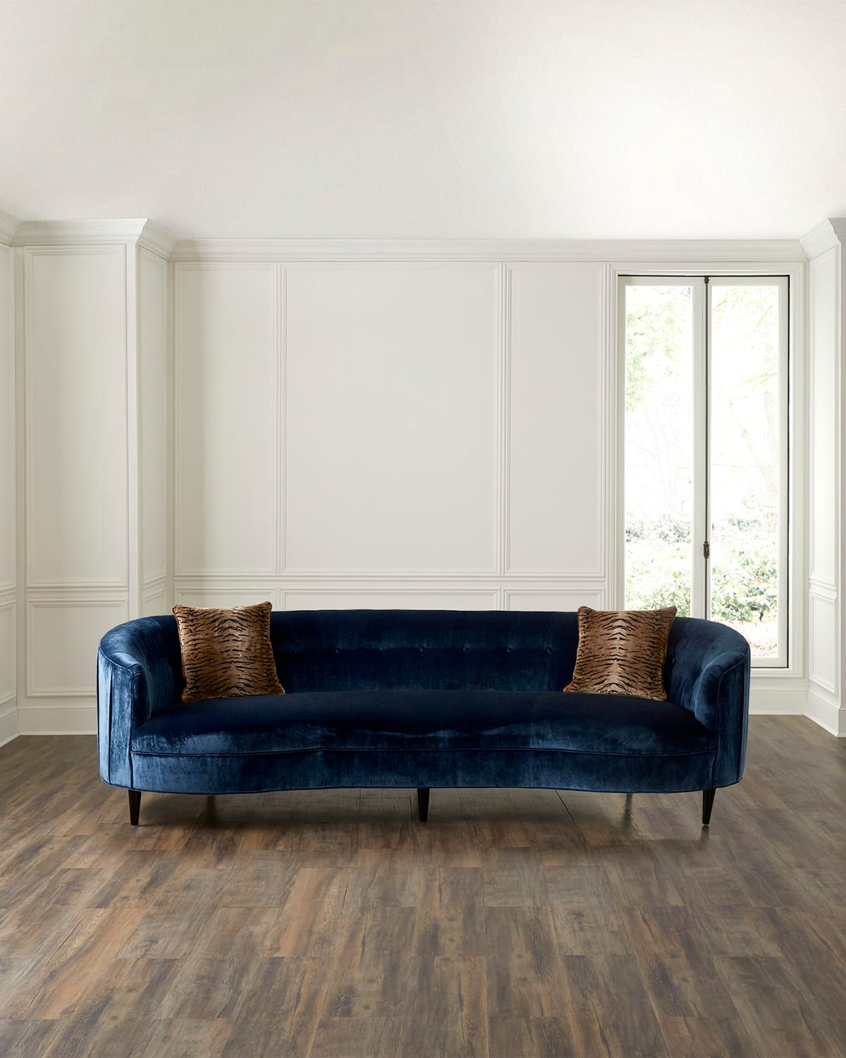 Safiye Tufted Back Sofa, 121.5"