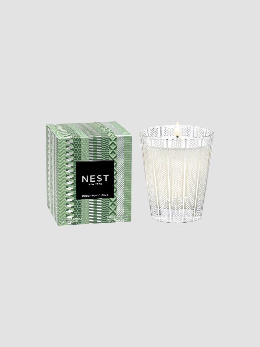 NEST New York Festive Birchwood Pine Classic Candle