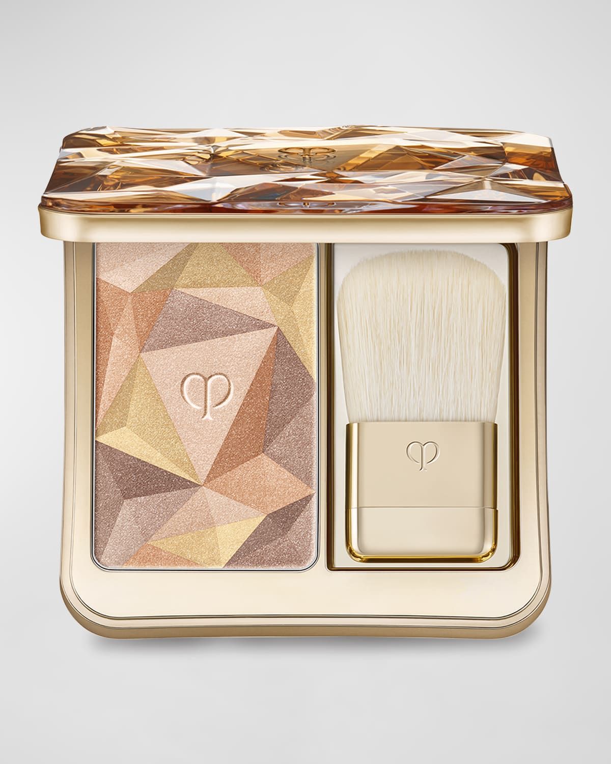 1 oz. The Luminizing Face Enhancer