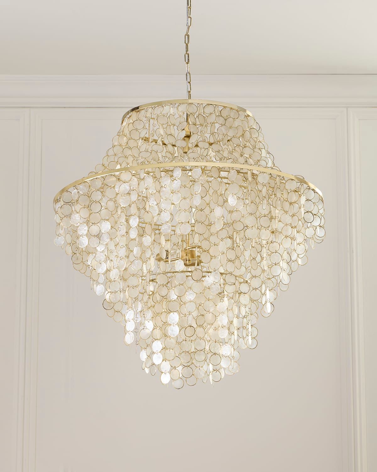 Alexandra 36" 4-Light Medium Chandelier