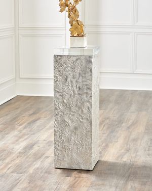 Solo Pedestal III