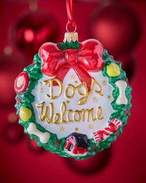 Dogs Welcome Wreath Christmas Ornament