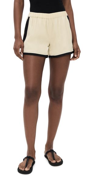 The Garment Rafaelle Shorts Banana Milk 10