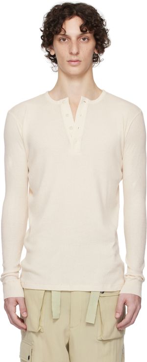 AURALEE Henley blanc cassé en tricot côtelé de coton bio
