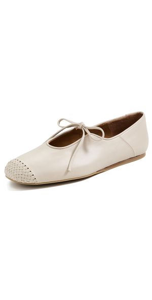 Naguisa Borago Woven Flats Ecru 40