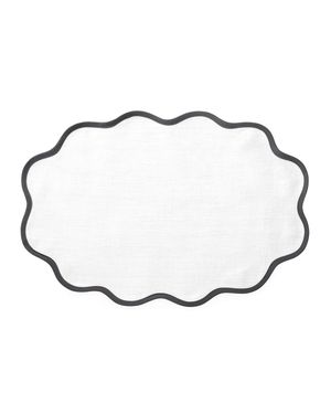 Casual Couture Scallop Placemats, Set of 4