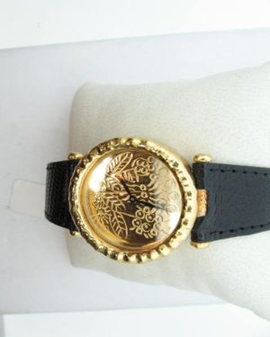 22K YG WATCH BLACK STRAP FLO