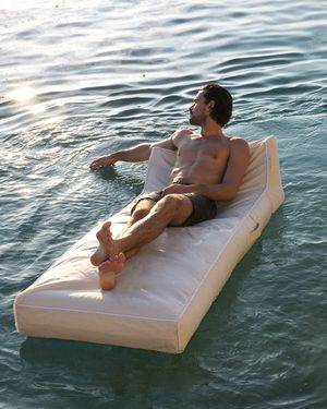 Luxe Lie-On Inflatable Lounger